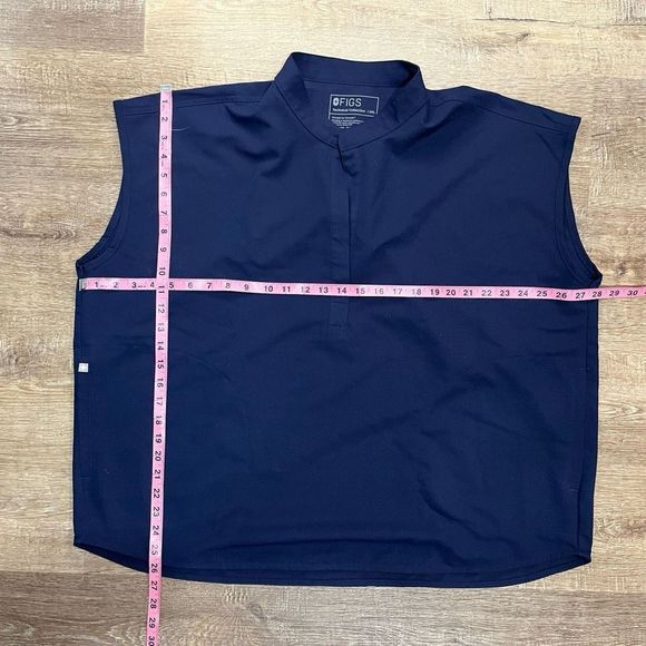 Figs Rafaela Scrub Top - Picture 3 of 6